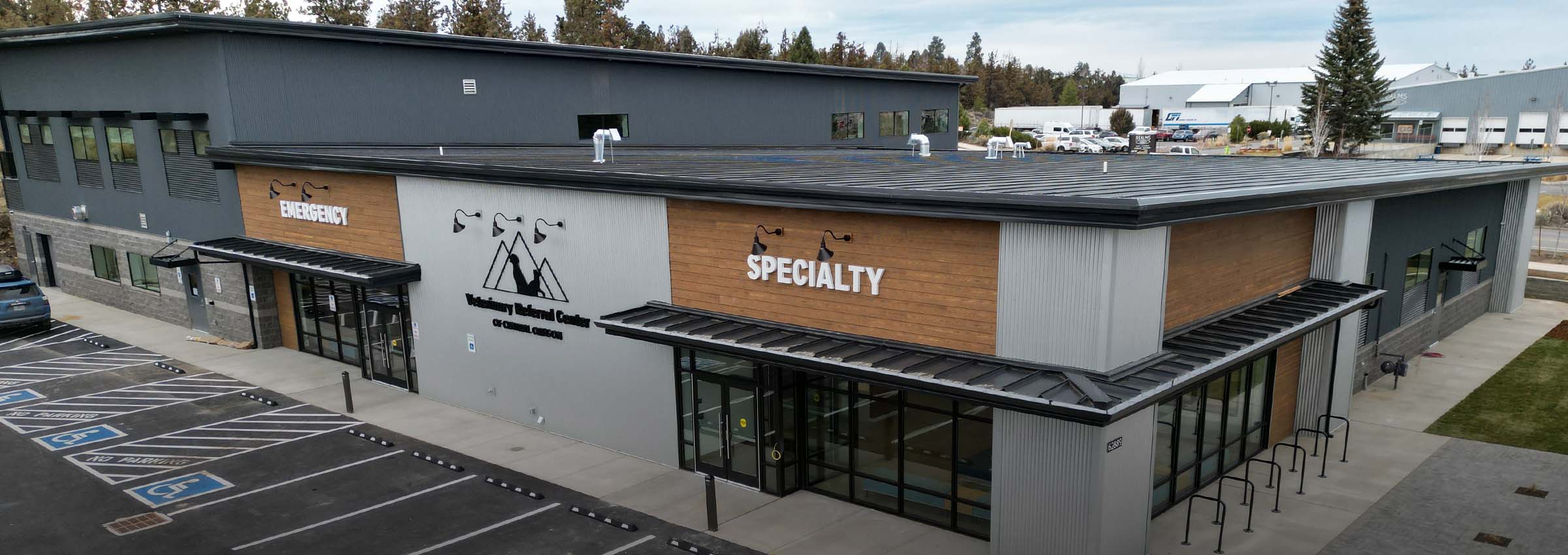 Bend Veterinary hospital exterior